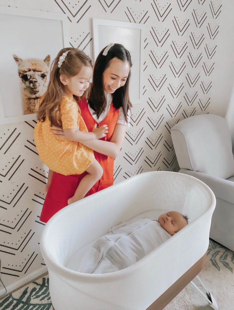 Snoo Bassinet Review | Safest Smartest Baby Bed | Dr. Harvey Karp | Happiest Baby | tiffanieanne.com 6