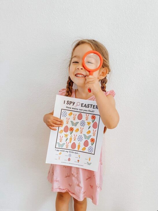 I Spy Easter Game-Free Printable-Toddler Activities-Activity-for-Kids-Easter-Crafts-Detective-Magnifying-Glass-tiffanieanne.com 1
