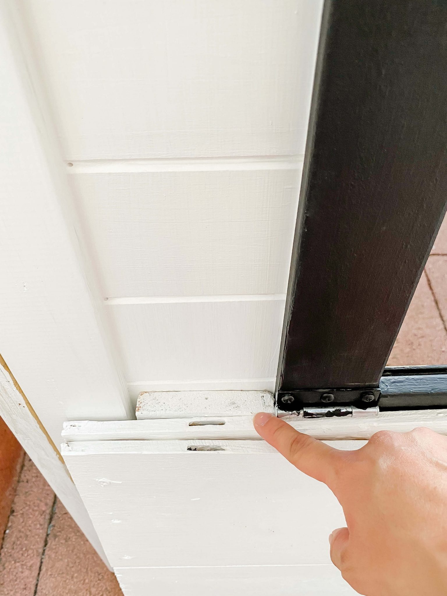 5 Easy Upgrades for an Awesome Playhouse! Playhouse Makeover