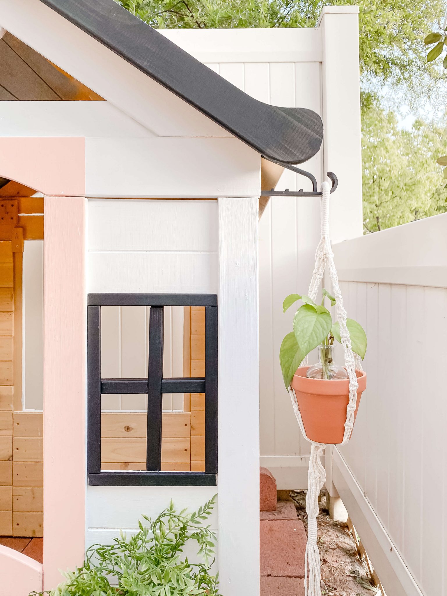 5 Easy Upgrades for an Awesome Playhouse! Playhouse Makeover