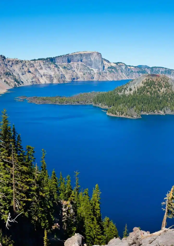 4-Best-National-Parks-West-Coast-To-Visit-yosemite-joshua-tree-mount-rainer-crater-lake-tiffaneanne.com